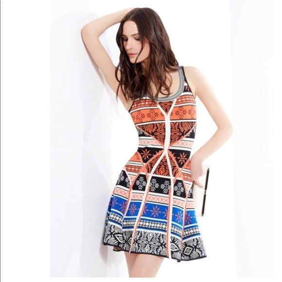 Diane Von Furstenberg Desert Bands Abstact Multi Color Fit & Flare Scuba Dress P - Picture 1 of 12